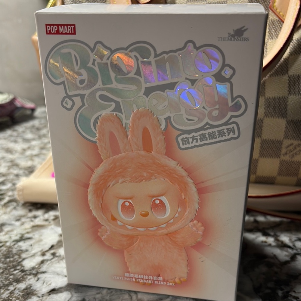 NIB LABUBU Pop Mart Big Energy Bunny Figure